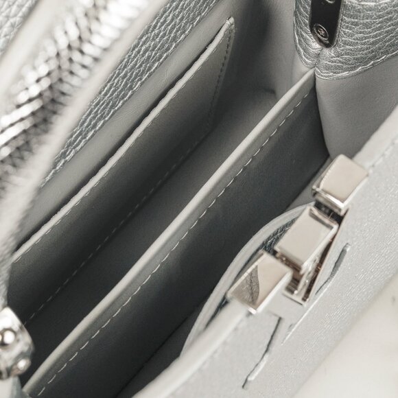 Louis Vuitton Varanus Salvator Lizard Flower Chain Capucines Mini Silver - Picture 13 of 15